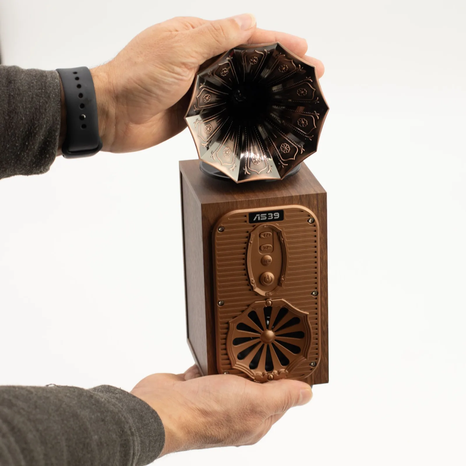 Mini Reproduktor - Vysoký Retro Gramofón (Extra Hlasitý) - Bluetooth & FM Rádio