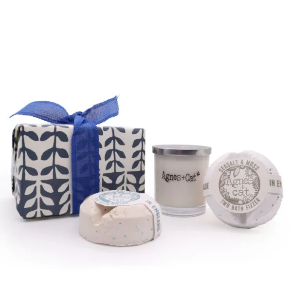 Dárková Krabička - Parmská Fialka (Svíčka) + Mořská Sůl a Mech & Dolly Blue (Šumivka)