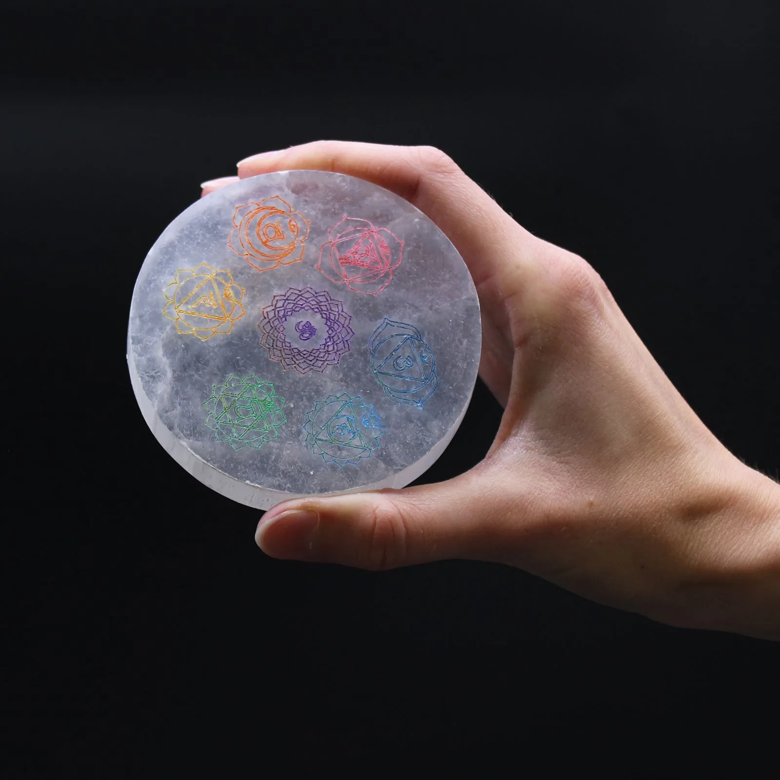 Malý Selenitový Talíř 8cm - Design Chakra - Barevný